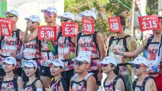 开云体育下载-45名“节奏大师”护航奔跑之旅 银马官方配速员亮相|马拉松|塞上湖城|银川马拉松|半程马拉松|全程马拉松_新浪体育_新浪新闻
